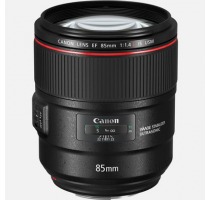 Canon 85mm 1:1.4 EF L IS USM